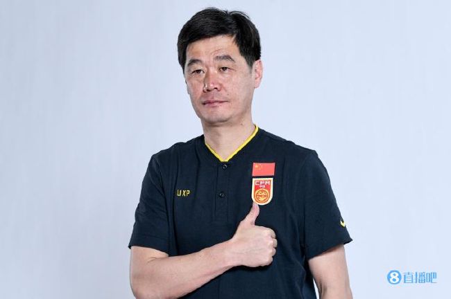 美女让男生桶